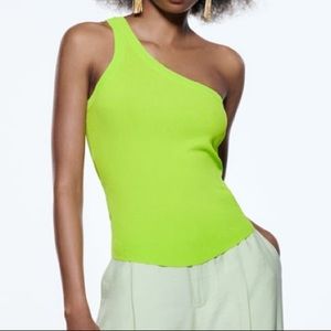 Asymmetric Knitted Top - Never worn